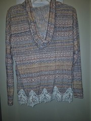 Junior’s Rewind Pastel Geometric Design Hooded Top with Lace Bottom Size Medium