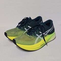 Asics Metaspeed Edge+ color velvet pine green and yellow running shoes size 7
