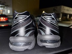 Men’s Size 10.5 ASICS Gel-1130 Black Pure Silver 1201A906-001 Brand New