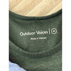 Green Outdoor Voices Set – Size M Sports Bra & Size S Leggings – GUC