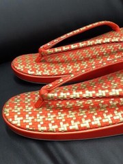 Zori Japanese straw sandals Red and gold high-grade Women Size: US W6 / JP 23cm