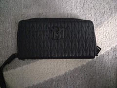 Badgley Mischka Vegan Leather Zip Wallet Wristlet Phone Pocket Black Quilted