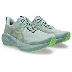 ASICS Novablast 5