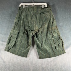 Black Diamond Star Men’s Shorts Size 34 Green Striped Pockets Cargo Cotton
