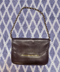 Ivanka Trump Black Small Shoulder Bag Gold Chain Strap Magnetic Flap Pockets