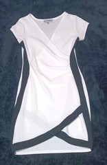 Almost Famous Faux Wrap Surplice Bodycon Mini Dress M Black & White Colorblock
