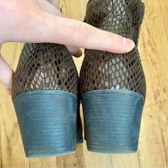 True Craft | Western Cowgirl Faux Snakeskin Zip Closure Ankle Boots 2.25in Heel