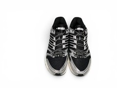 Men’s Size 10.5 Adidas Adistar Control 5 – Black/Silver/Metallic (JQ4169)