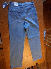 Universal Thread Women’s Jeans Size 16 33R Vintage Straight
