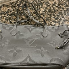 Louis Vuitton Empreinte Monogram Gray Neverfull MM Tote w/ Pouch Gold HW