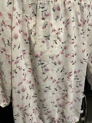 Adorable Rue21 3/4 Sleeve Floral Top W Lace Embroidery And Elastic Waist EUC