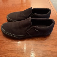 Size 8 – VANS Asher Triple Black