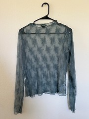 Woman’s Longsleeve Lace Top L