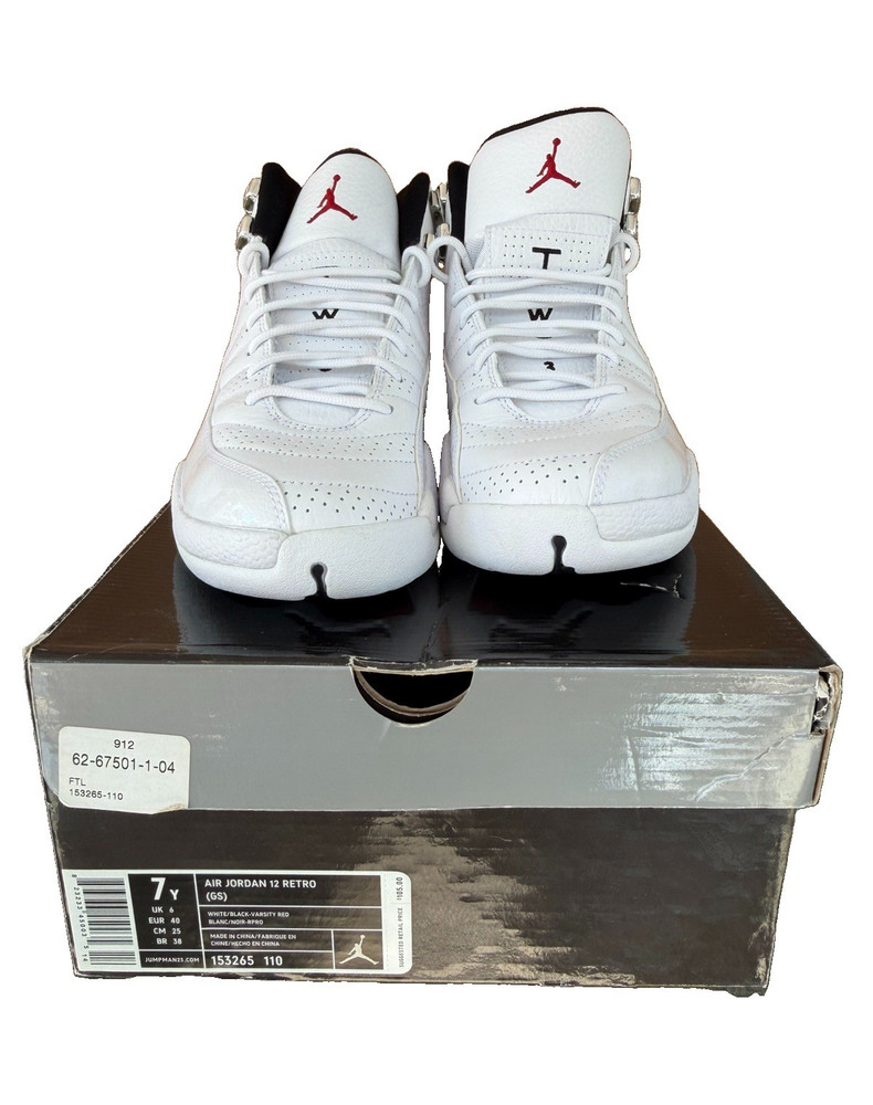 DS new Air Jordan 12 Retro Rising Sun 2010 (GS) Kids US 7Y taxi playoff Og flu