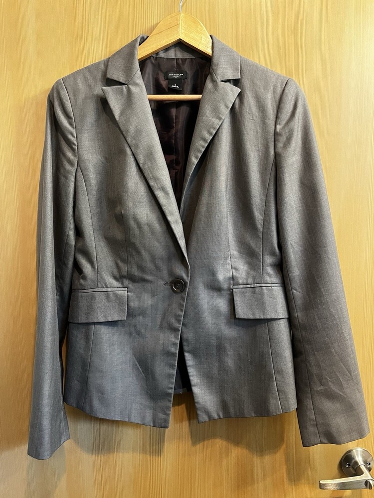 Ann Taylor Women’s Gray One Button Blazer Stretch Lined Size 6