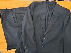 Stafford Tailored Fit Black Suit 50R Jacket 42×30 Pants Polyester & Worsted Wool