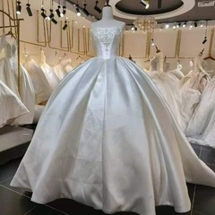 Satin Classic Wedding Dress A Line Strapless Lace Applique Princess Bridal Gowns