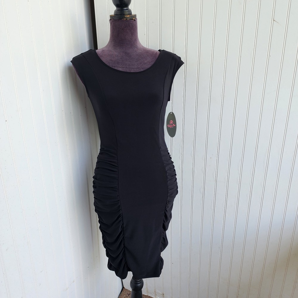 NWT $45 Volume One Junior’s Black Rutched Dress Stretch Cap Sleeve Bodycon Sz M
