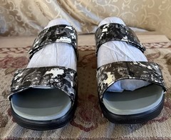 NIB Alegria Rubie Collage Greys Hook & Loop Closure Vegan Leather Sandals Size 9