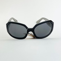 FASHION by Famous Maker Sunglasses For Women, 100% UV Protect, (Black/Gray) NEW