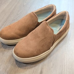 Dr Scholl’s Nova Slip-On Sneakers Womens 7M Tan Perforated Suede Platform Shoes