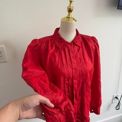 Vintage Karen Scott Red Satin Blouse Crochet Lace Collar Puff Sleeve Size 6