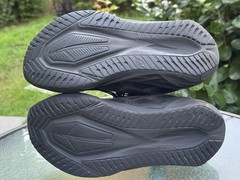 Asics Novablast 5 Women’s Size 8 Athletic Running Black Shoe