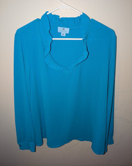 CeCe Women’s Blue Solid V-Neck Long Sleeve Ruffle Blouse, Regular Size L