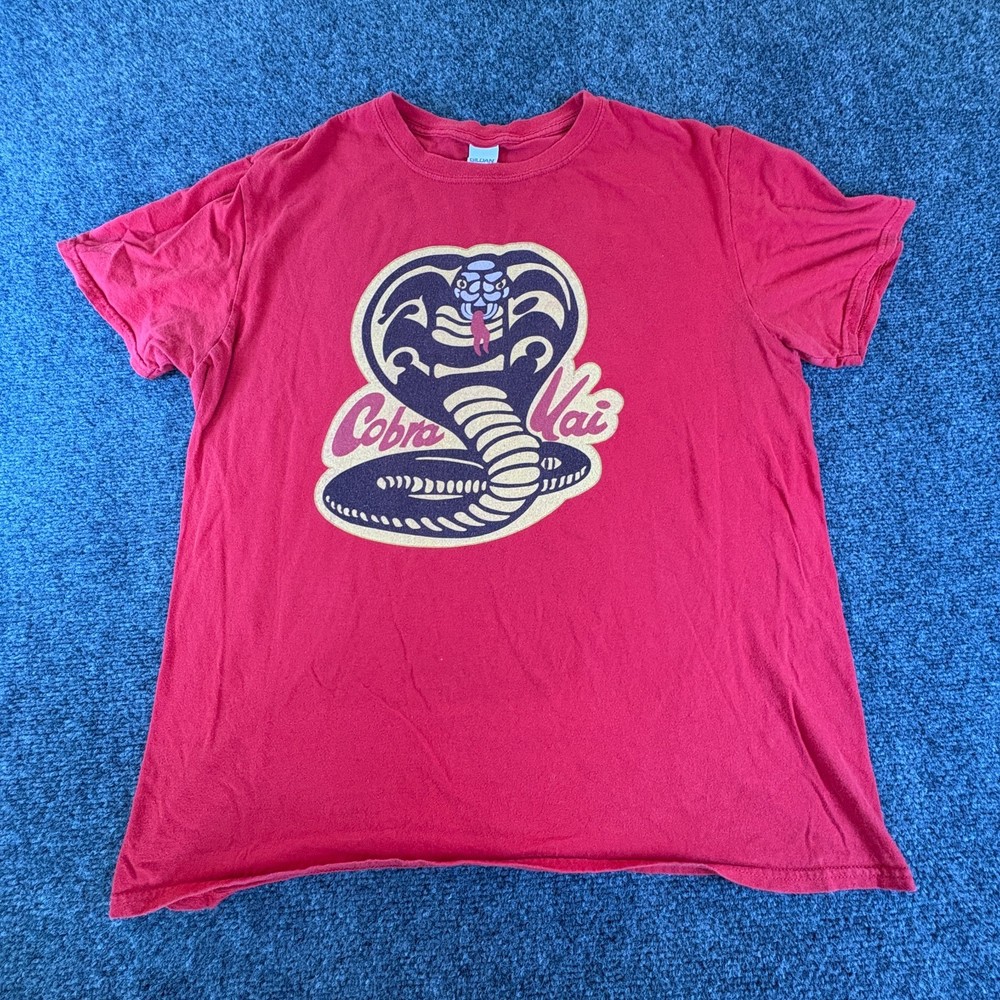 Gildan Softstyle Cobra Kai T-Shirt Mens Large Red Graphic Print Cotton Casual