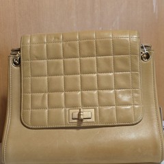 CHANEL Beige Chocolate Bar Medium Shoulder Bag Gold Chain Turn Lock Auth Card