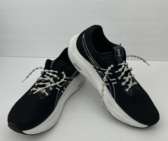 ASICS GT2000 14 Men’s Black/ White Running Shoe 1011C056 Size 9.5
