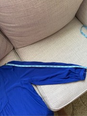 Ann Taylor Loft Women’s Royal Blue Long-Sleeve V-Neck Blouse, sz. L, EUC
