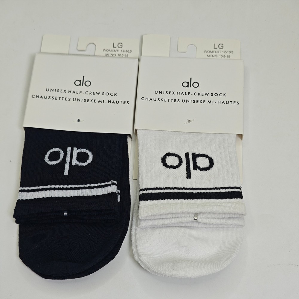 Alo Unisex Half Crew Socks Black White Size L 2 Pairs Bundle