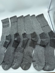 NEW NO TAGS 6 PAIRS CABELAS MENS CREW SOCKS LARGE SILVER / BLACK FACTORY SECONDS