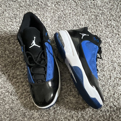 Jordan Unisex Kids Athletic Sneakers US 11 Black/Blue/White Low Top Lace-Up