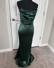 Windsor Women’s Green Satin Cowl Neck Strappy Long Formal Gown Dress Size M