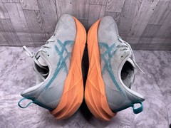 Asics Novoblast 5 Sneakers Men 14M Running Shoes Green Orange Athletic Trainer