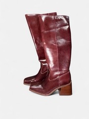 vince camuto boots size 9