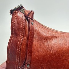 FRYE Melissa Zip Crossbody Bag in Antique Pull-Up Leather Burnished Cognac