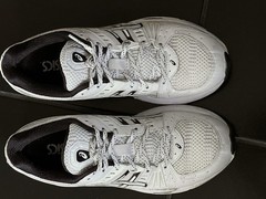 ASICS GEL-KINSEI OG [1022A111-100] White Silver Running Shoes Women’s Size 8
