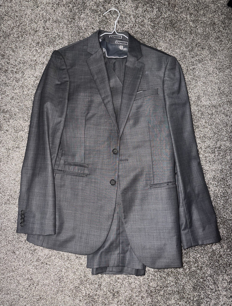 *NEW* Express Gray Slim Fit 3-Piece Suit 36R Jacket, vest, 30×32 Pants