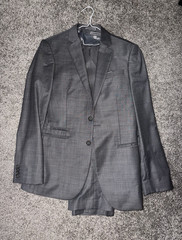 *NEW* Express Gray Slim Fit 3-Piece Suit 36R Jacket, vest, 30×32 Pants