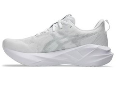 ASICS NOVABLAST 5 1011B974 100 White Piedmont Grey Men Running STANDARD Shoes