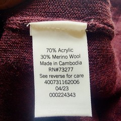 Apt 9 Mens Merino Wool Sweater L NWT Burgundy Crew Neck Casual Basic Layer