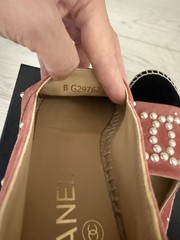 Chanel 2017 Interlocking Pearl CC Logo Espadrilles Size 35 EU Pink Black
