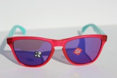 OAKLEY Frogskins XS Small/Youth Sunglasses Matte Translucent Pink/Prizm Road NEW