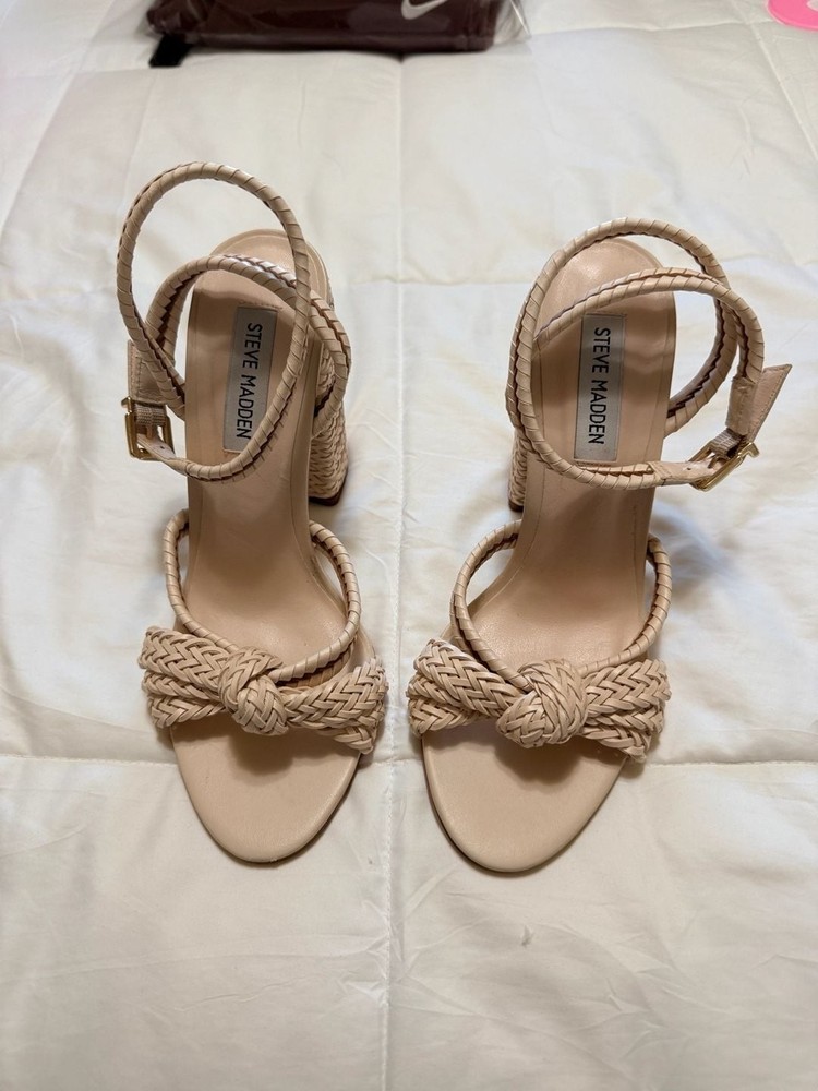Steve Madden Malou Heeled Sandal in Bone