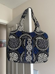 Vera Bradley Geometric Tote Bag Black Blue White Zip Top Inner Pockets