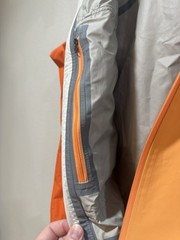 Nike ACG “Morpho” Storm-FIT ADV Rain Jacket Color block Orange White Large NWT