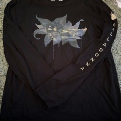 RWBY Shirt, XL, No rips, Snags, Or tears. Will be rewashed before shipped.